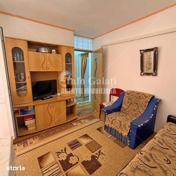 Apartament cu 2 camere în Micro 17