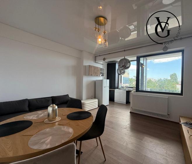 Apartament cu 2 camere semidecomandat, mobilat în Mamaia-Sat