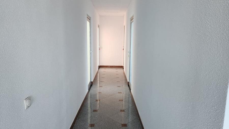 Birou, de 1,157 mp, în Dămăroaia
