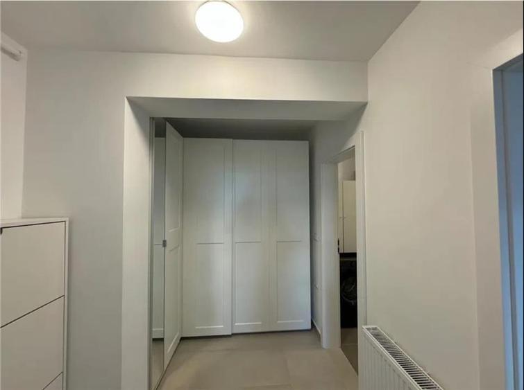 Apartament cu 3 camere decomandat, mobilat în Libertății