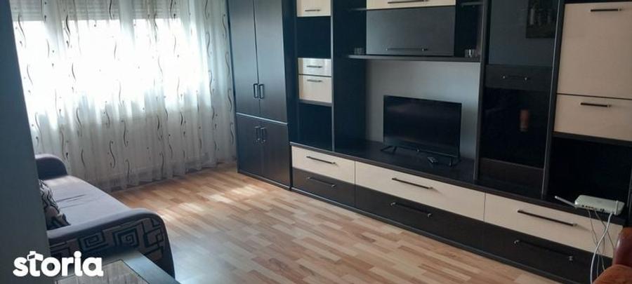 Apartament cu 2 camere decomandat în 1 Mai