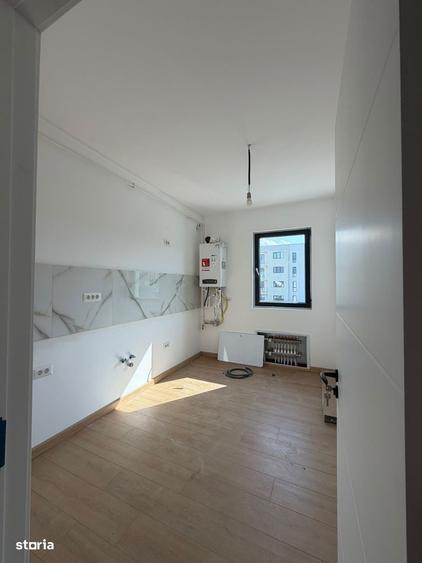 Apartament cu 2 camere decomandat în Central — fotografia 1