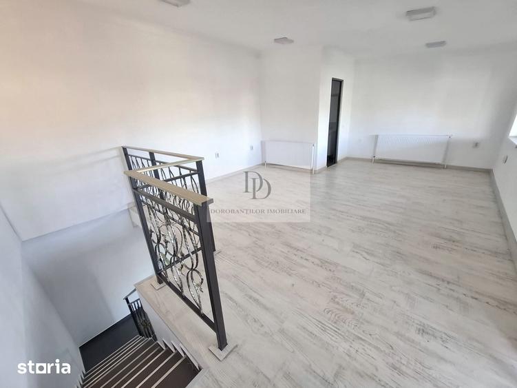 Casă cu 5 camere cu Teren 10 Mp în Central
