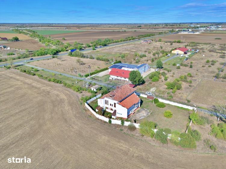 Spațiu comercial, de 728 mp, în Central