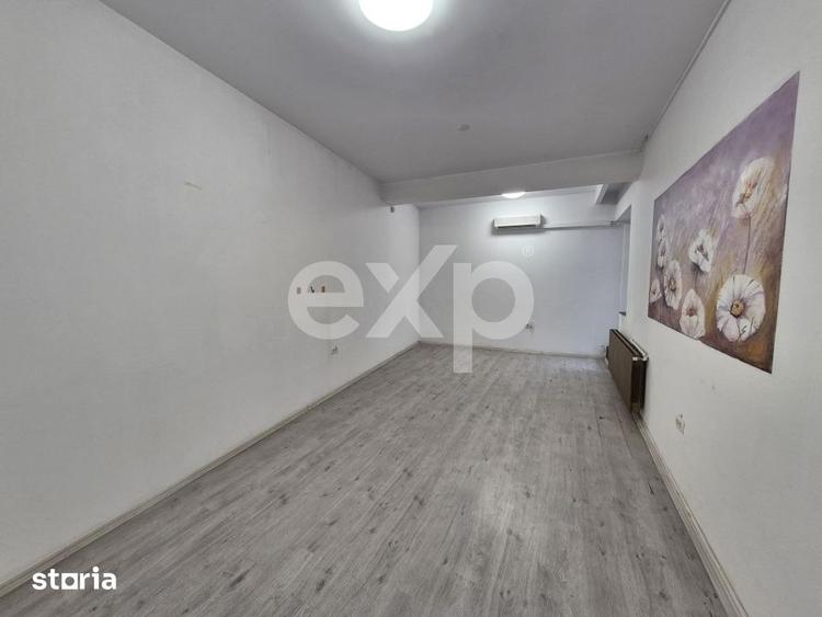 Casă cu 10 camere decomandat cu Teren 158 Mp în Floreasca