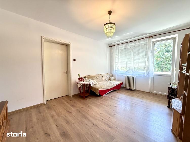 Apartament cu 2 camere, mobilat în Tipografilor