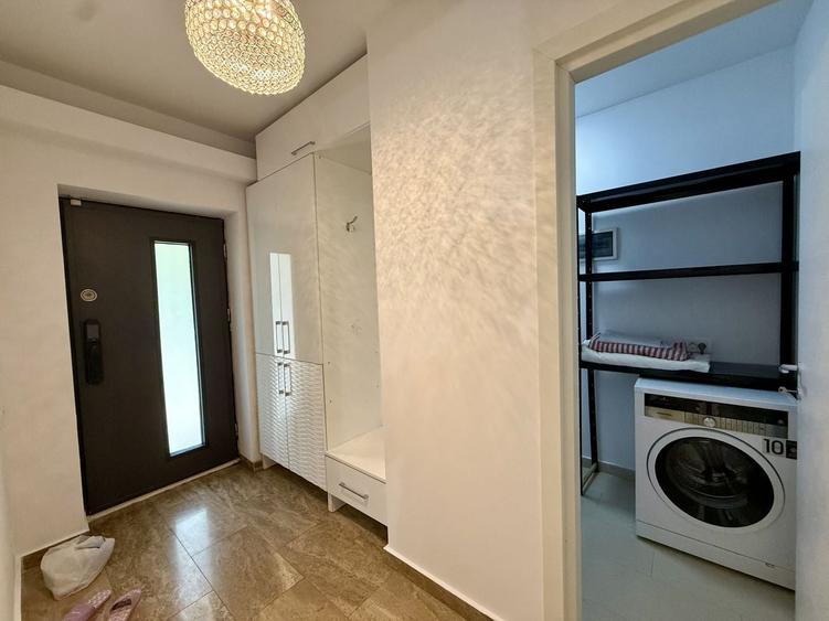 Casă cu 5 camere cu Canalizare în Pipera