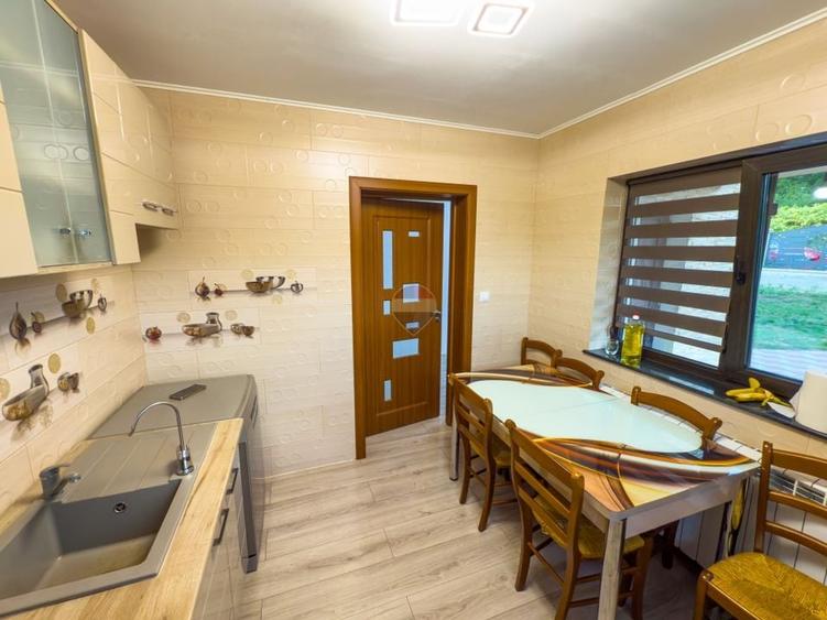 Casă individuală cu 5 camere cu Teren 2082 Mp în Tudor Vladimirescu (Avrămeni)