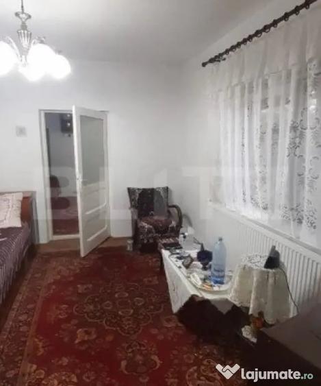 Casă cu 3 camere cu Teren 143 Mp în Central
