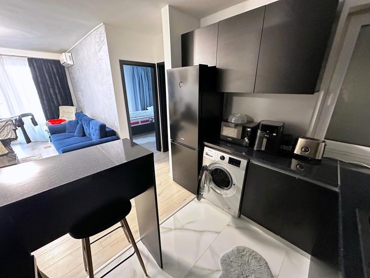 Apartament cu 2 camere semidecomandat, mobilat în Bună Ziua