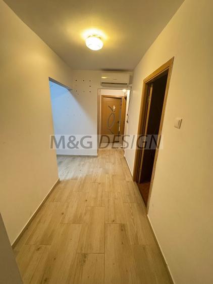 Apartament cu 3 camere decomandat în Complex Studențesc