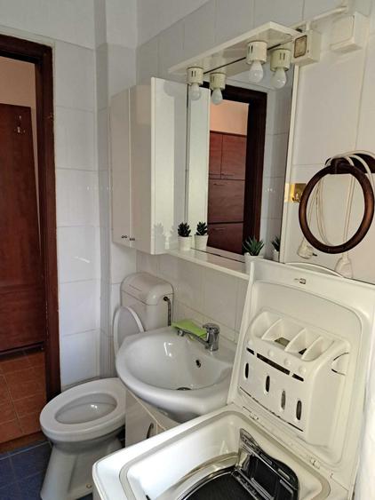Inchiriez apartament central 2 camere, langa Catedrala Mica/2-Room Apartment for Rent in the City Center, Next to the Small Cathedral - 8