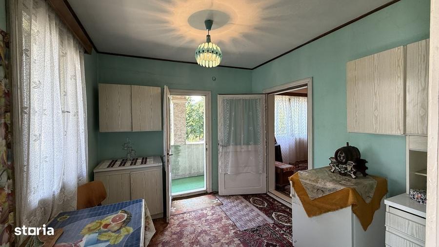 Casa din zidarie, cu teren 505 mp, zona BTT - 14