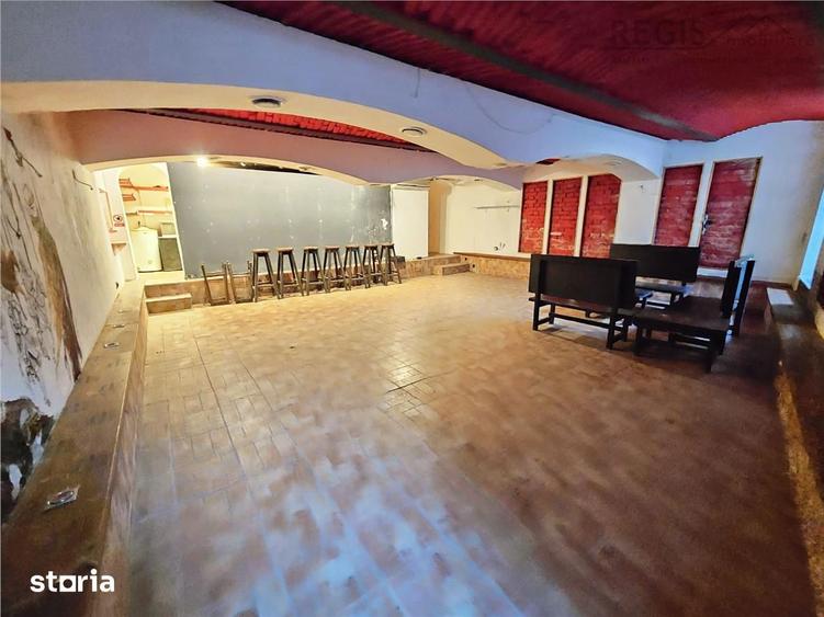 Spațiu comercial, de 89 mp, în Centrul Istoric