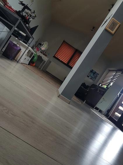 Casă cu Teren 2800 Mp în Aurel Vlaicu