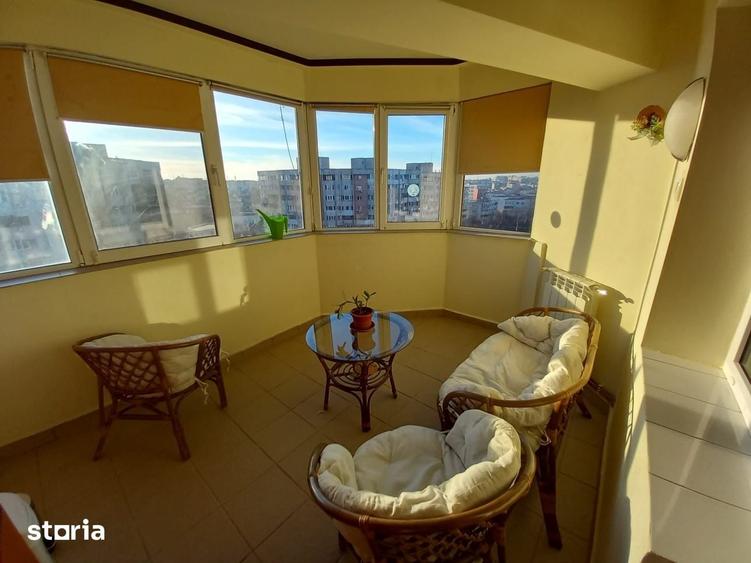 Apartament cu 3 camere în Tomis I