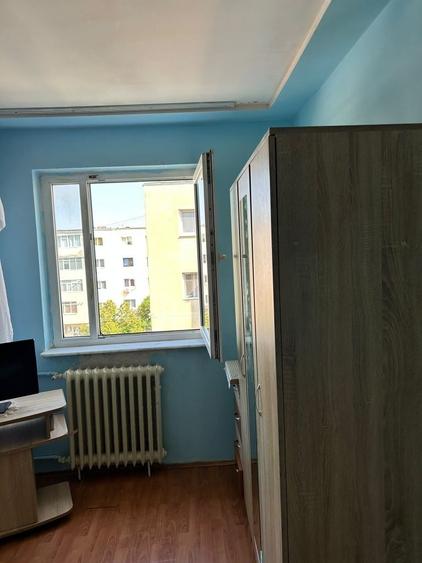 Apartament cu 2 camere semidecomandat în Găvana