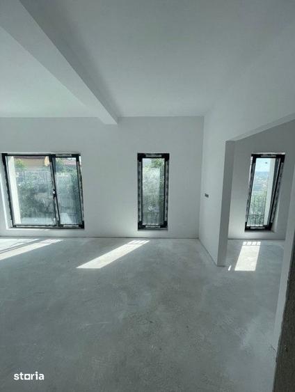 Casa tip duplex, Dambul Rotund, cu view superb - 2