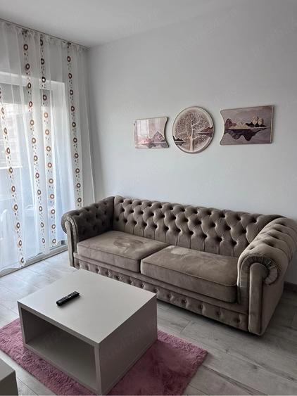 Apartament cu 2 camere decomandat în Exterior Vest