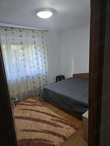 Apartament cu 2 camere semidecomandat în Inel II