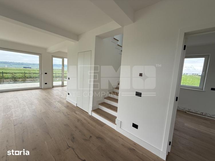 Casă cu 5 camere cu Teren 600 Mp în Pătrăuți