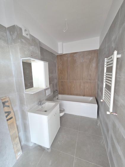 Apartament cu 2 camere semidecomandat în Theodor Pallady