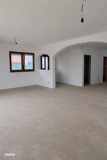 Casa noua pe parter, curte de 500 mp, incalzire in pardoseala Taut - 2