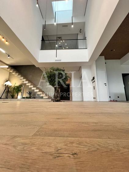 Casă individuală cu 6 camere cu Piscina în Pipera