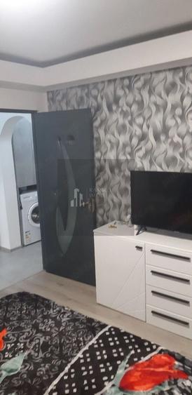 Apartament cu 2 camere decomandat, mobilat în Apărătorii Patriei