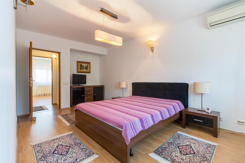 Duplex cu 4 camere cu Canalizare în Voluntari