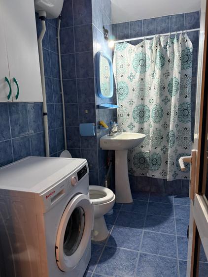 Apartament cu 3 camere decomandat în Dacia