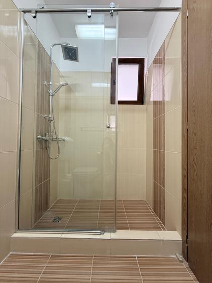 Apartament cu 4 camere în Giulești