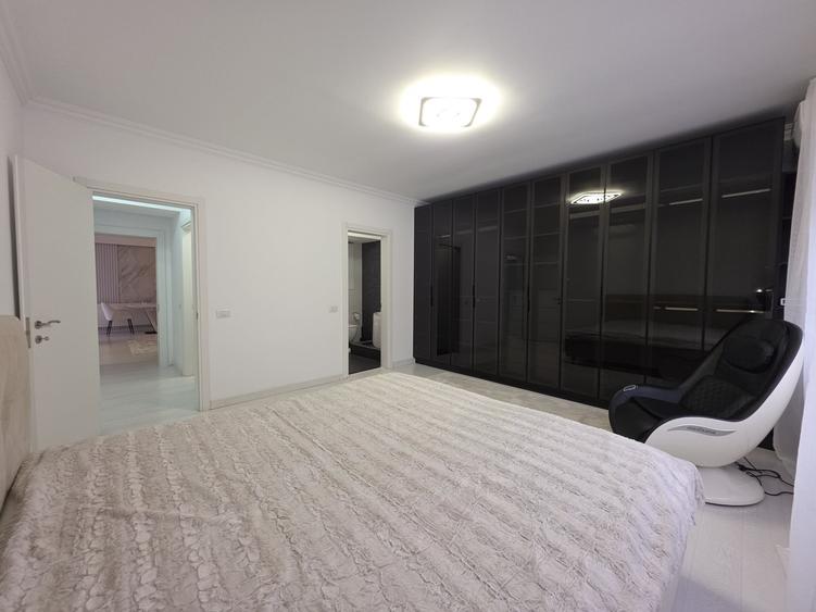 Apartament cu 4 camere semidecomandat, mobilat în Dorobanți