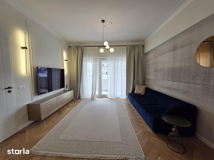 Apartament cu 3 camere în Victoriei
