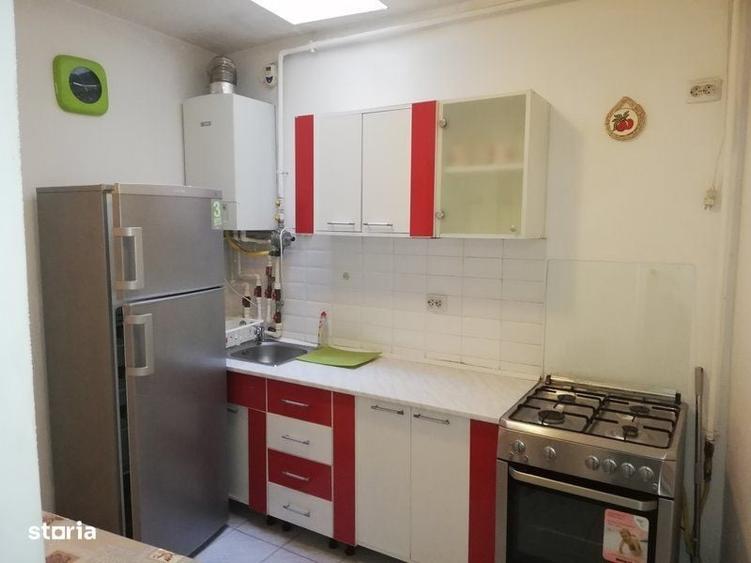 Casă cu 2 camere decomandat în Ștefan cel Mare