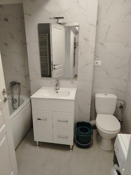 Garsonieră decomandată în Cug