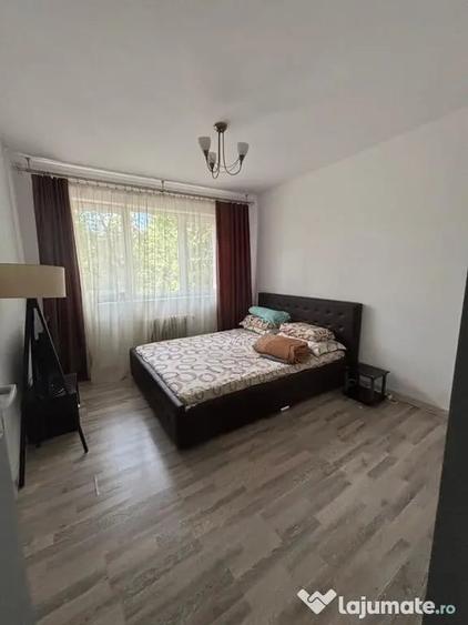 Apartament cu 2 camere semidecomandat în Crângași