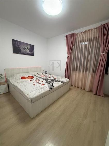 Duplex cu 3 camere cu Canalizare în Moșnița Nouă