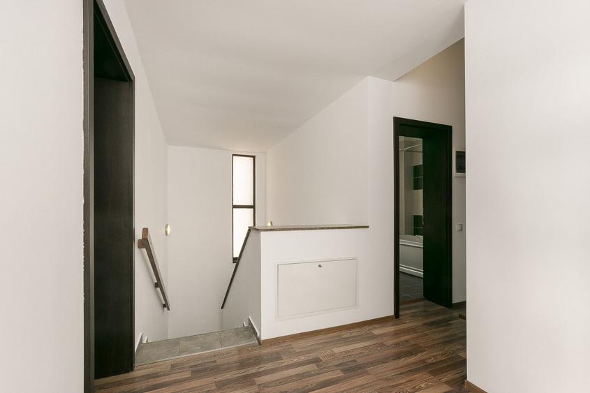 Duplex cu 5 camere cu Piscina în Pipera