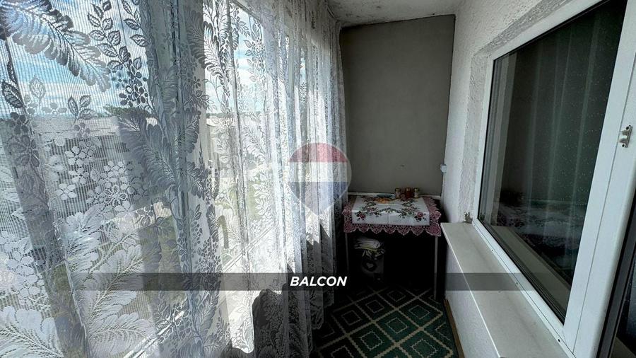 Apartament cu 3 camere decomandat, mobilat în Vasile Alecsandri