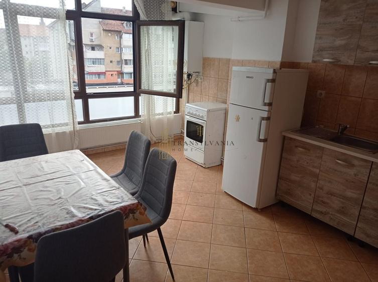 Apartament 2 camere de închiriat – zonă centrală - 6