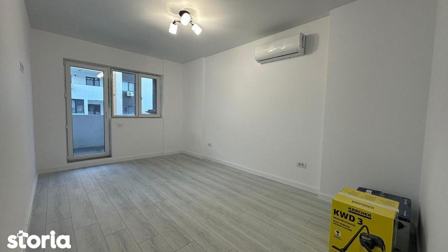 Garsonieră semidecomandată în Central — fotografia 3
