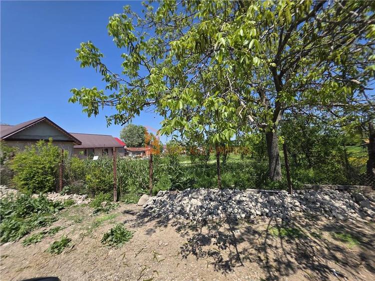 Teren agricol intravilan de 1113 mp, în Gălbinași