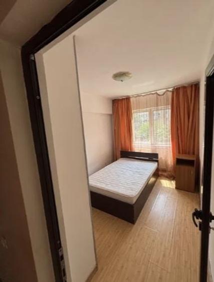 Apartament cu 3 camere decomandat, mobilat în Iancului