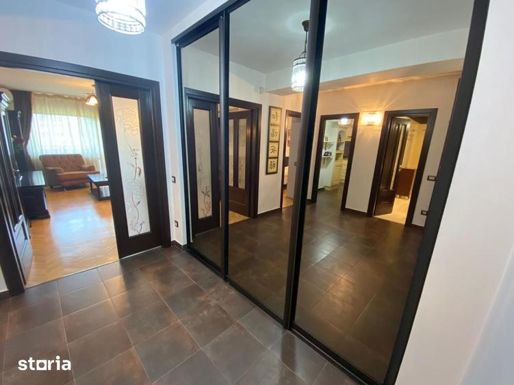 Apartament cu 2 camere decomandat în Centrul Civic