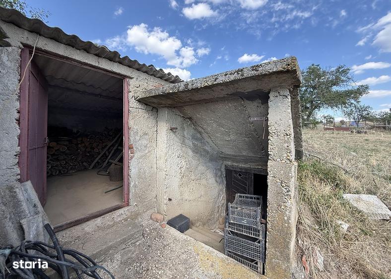 Casă cu 3 camere în Cetariu