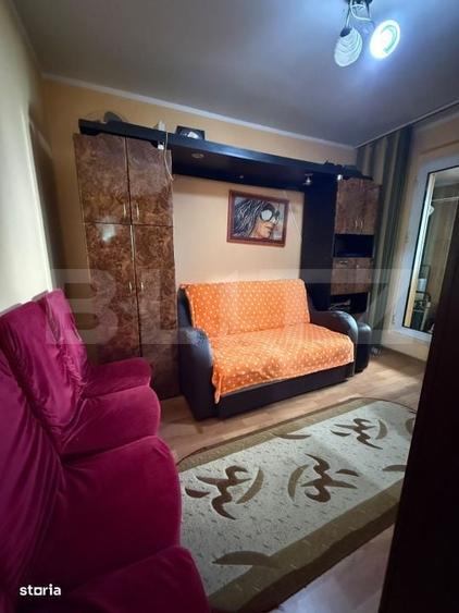 Apartament cu 4 camere decomandat în Micro 13