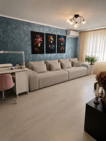 Apartament cu 2 camere decomandat în Central