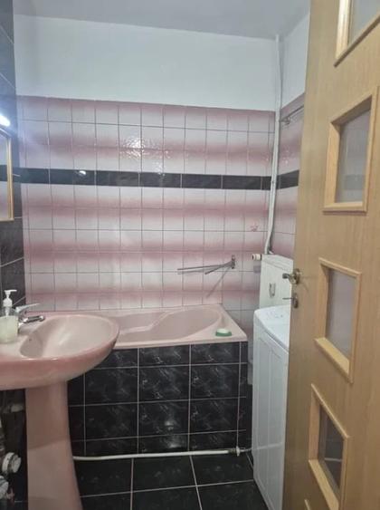 Apartament cu 2 camere decomandat în Sebastian