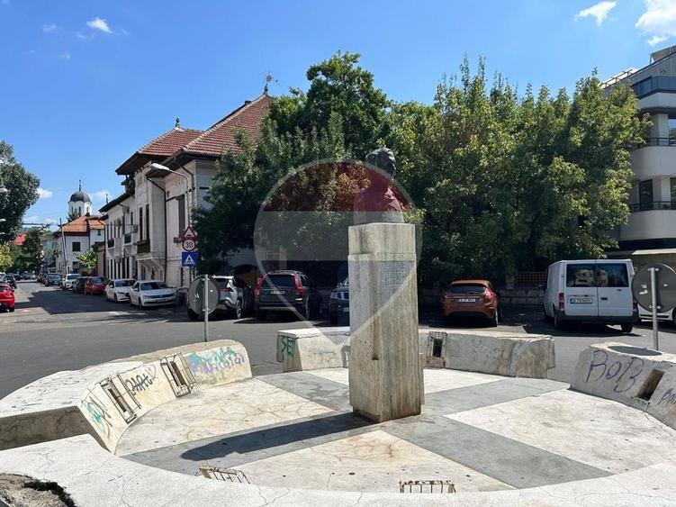 Apartament cu 2 camere decomandat, mobilat în Dacia